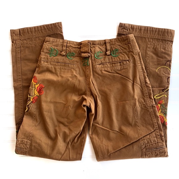 johnny was cargo shorts